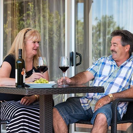 Decks Of Paihia Bed & Breakfast Exterior foto