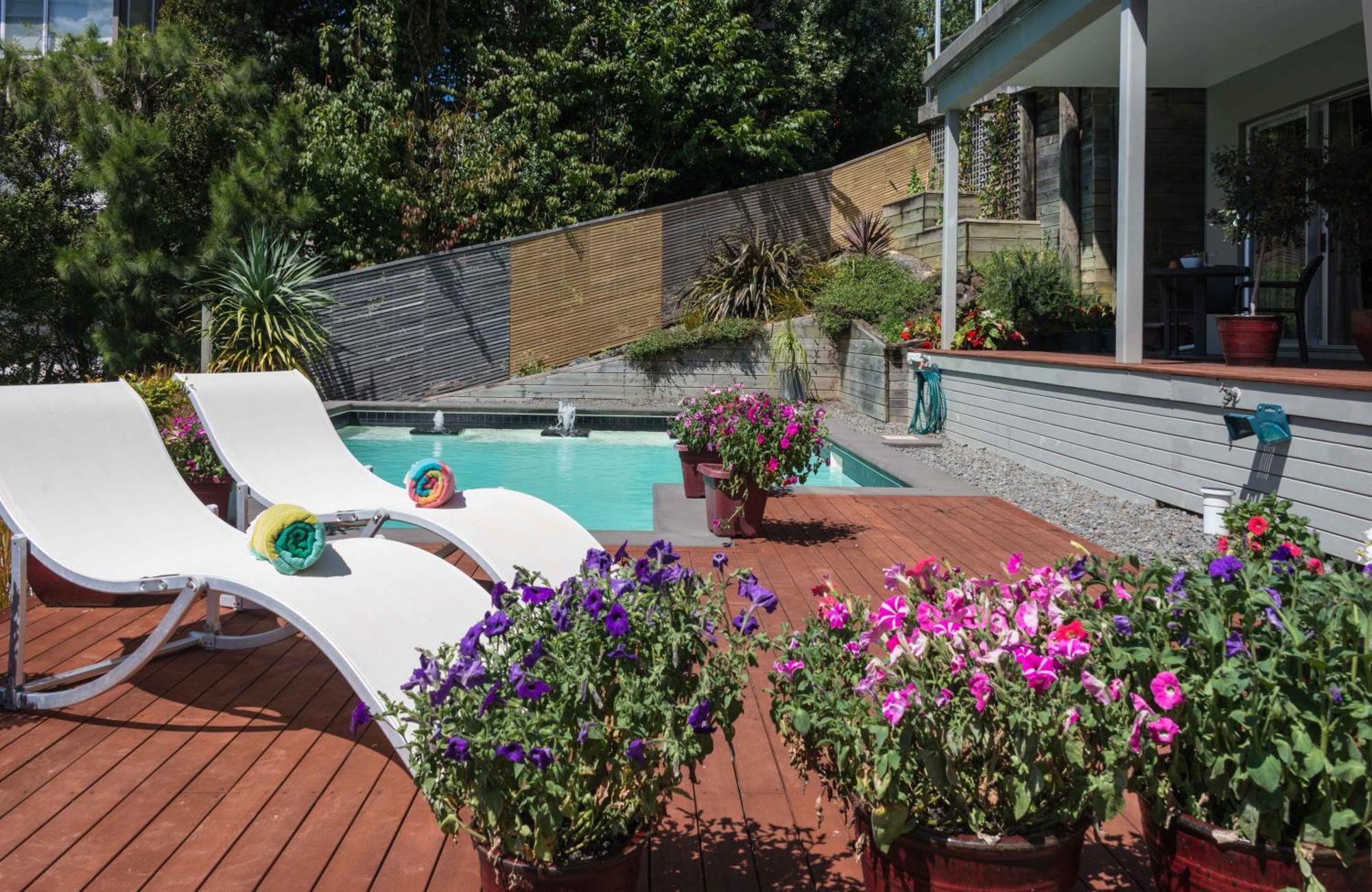 Decks Of Paihia Bed & Breakfast Exterior foto