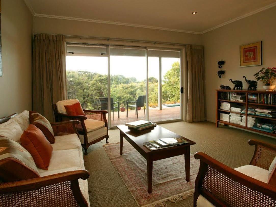 Decks Of Paihia Bed & Breakfast Exterior foto